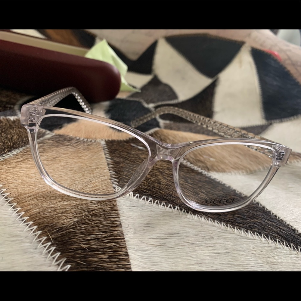 UNIQUE Gucci eyeglasses in perfect condition. UNISEX!